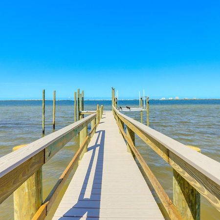 Sleek Fort Pierce Vacation Rental With Private Dock! エクステリア 写真